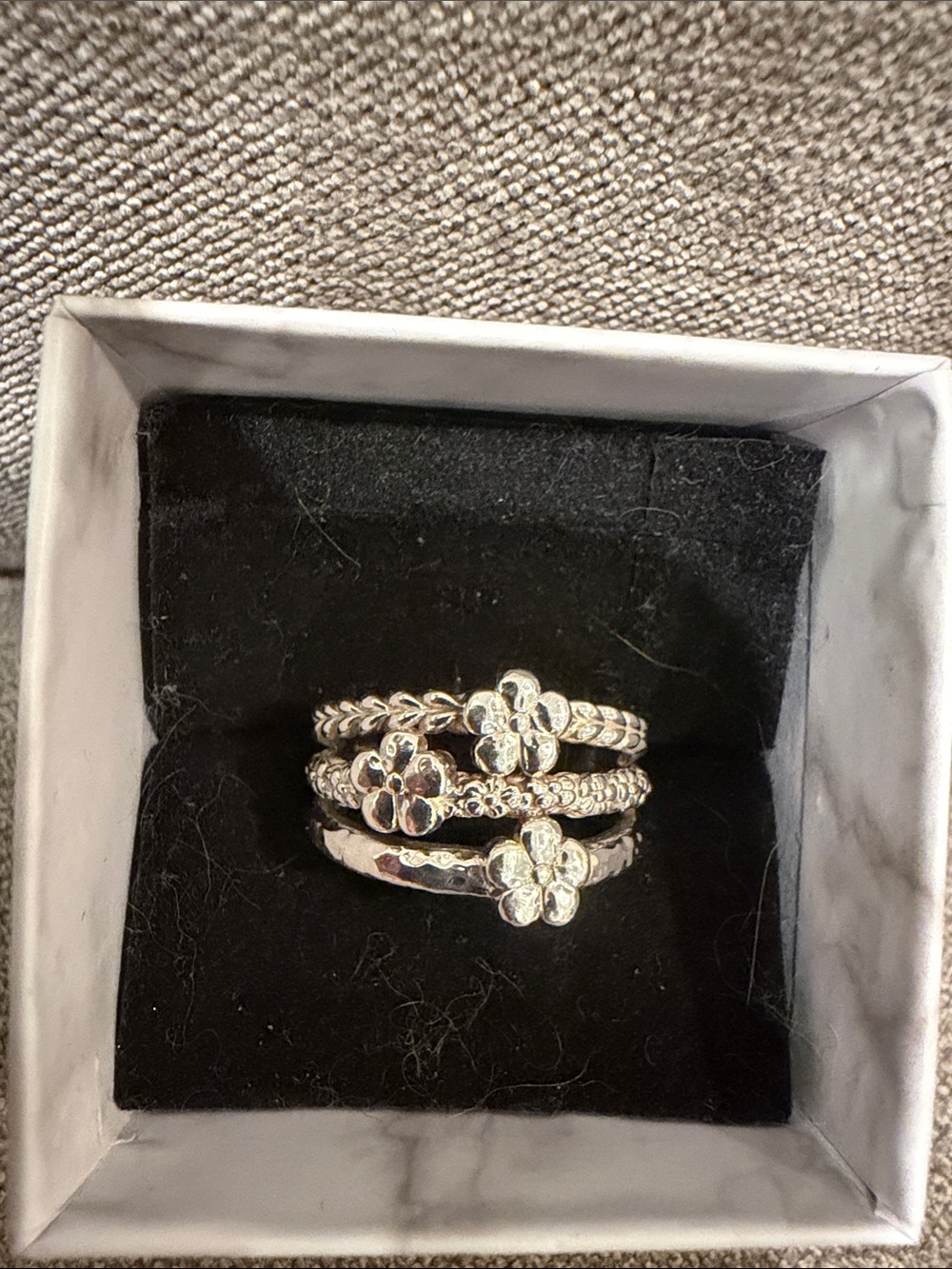 JAI Flower Ring